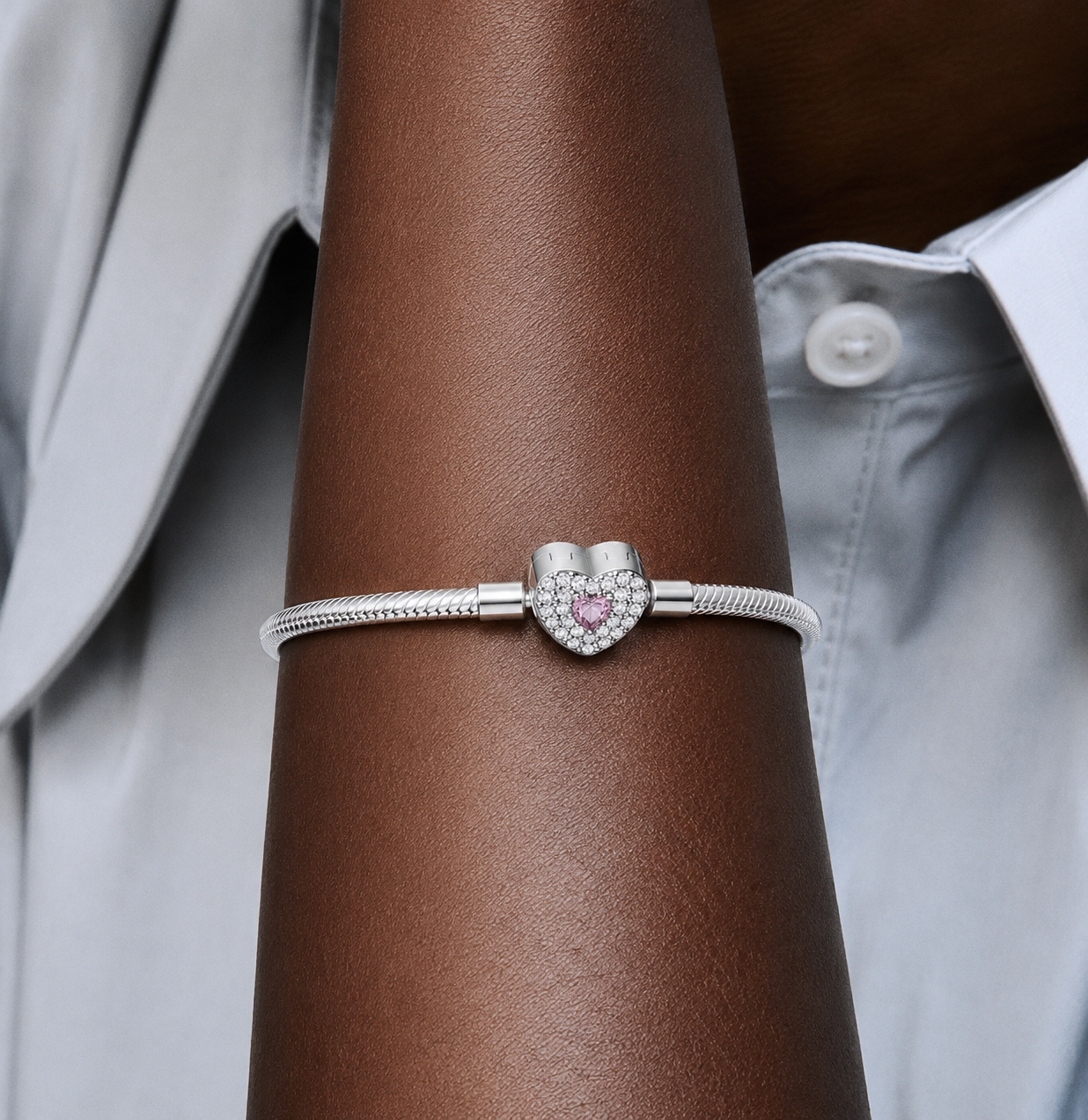 Pulsera de Plata de Ley 925 de cadena de serpiente y cierre corazón y pavé de circonitas
