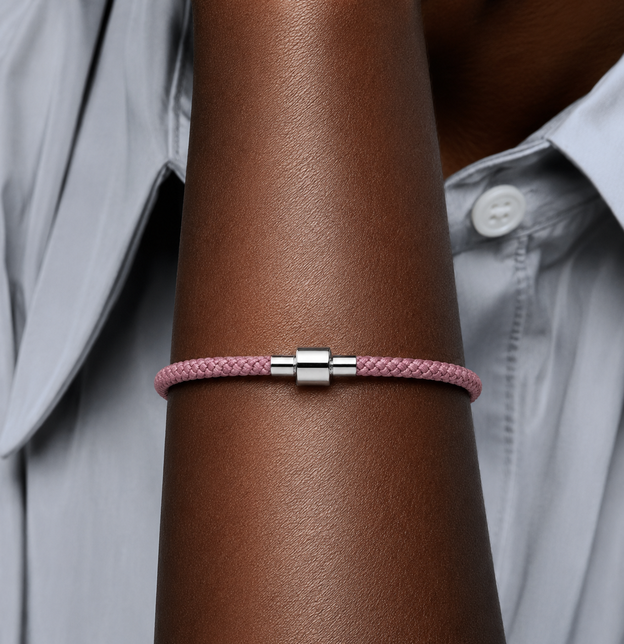 PULSERA PLATA DE LEY 925 cuerda rosa y cierre de barril